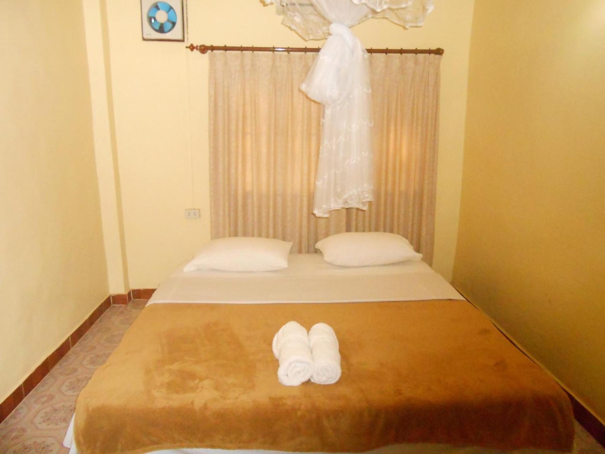 Viengsavanh Guesthouse Vang Vieng Bagian luar foto