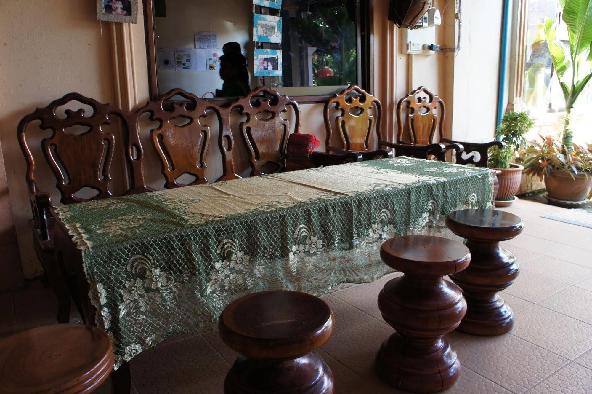 Viengsavanh Guesthouse Vang Vieng Bagian luar foto
